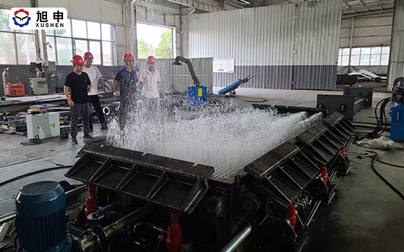 自循環(huán)式水冷焊接平臺(tái)試機(jī)調(diào)試成功，驗(yàn)收合格